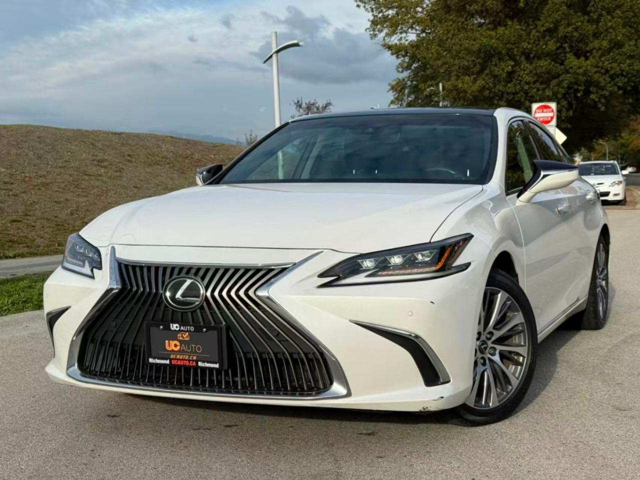 Used 2019 Lexus ES ES 350/ LUXURY/ NO ACCIDENT/ BC LOCAL for sale in Richmond, BC