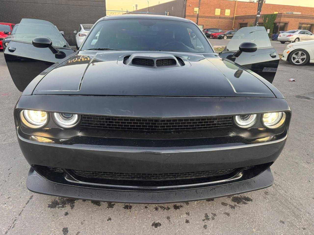 2023 Dodge Challenger R/T RWD - Photo #5