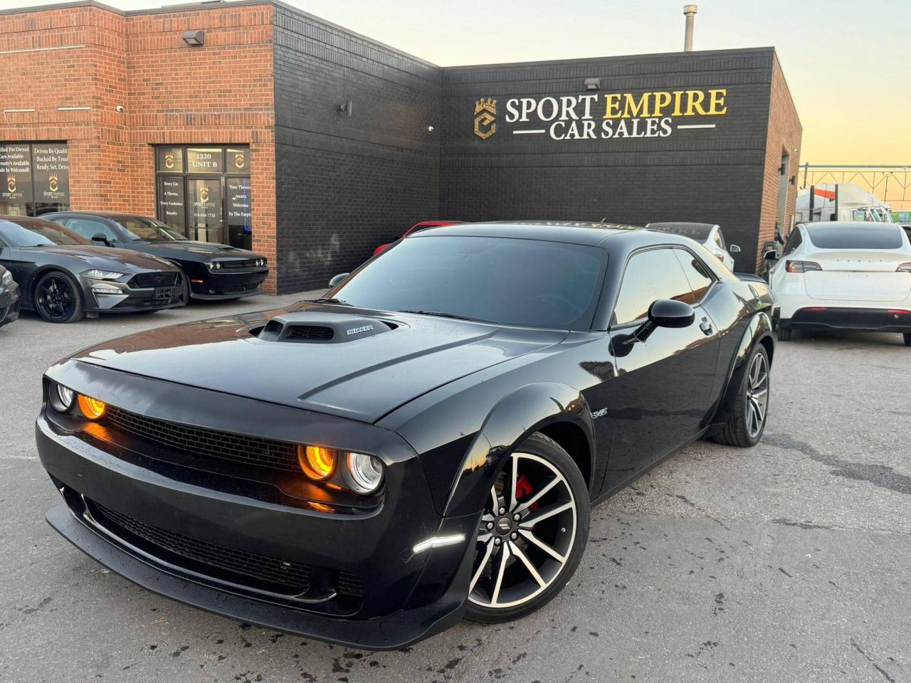 Used 2023 Dodge Challenger R/T RWD for sale in Mississauga, ON