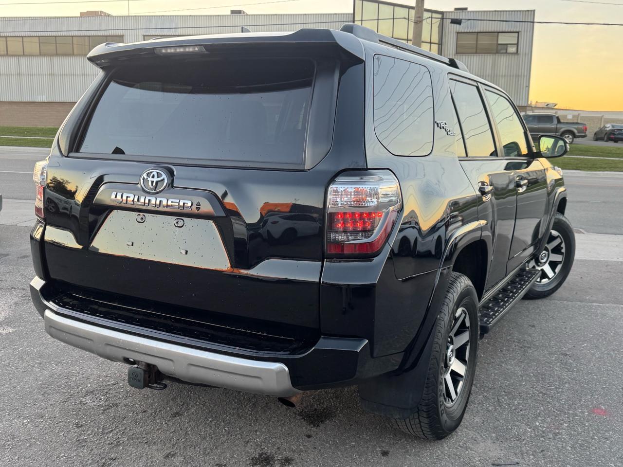 2020 Toyota 4Runner 4WD - Photo #4