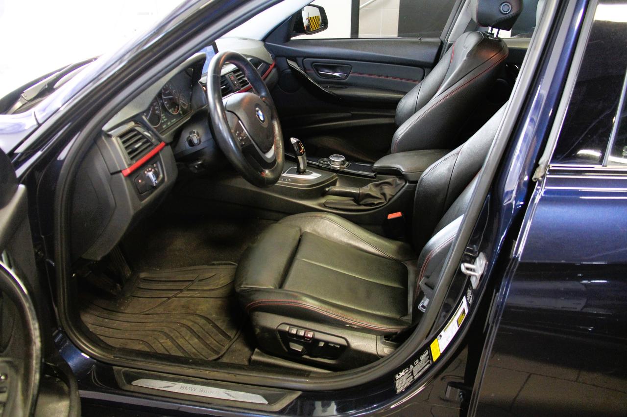 2014 BMW 3 Series 320i xDrive - Photo #5