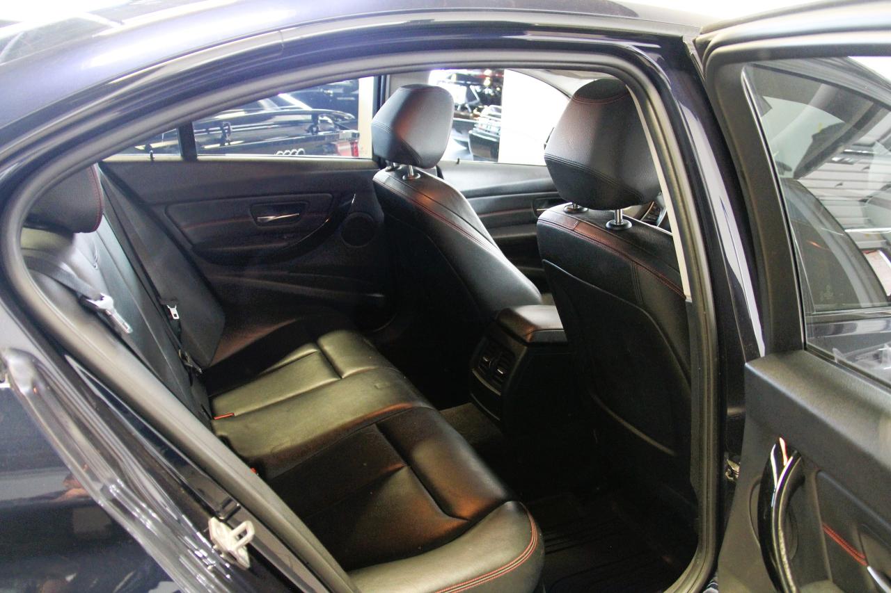 2014 BMW 3 Series 320i xDrive - Photo #7