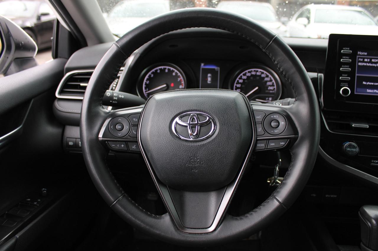 2024 Toyota Camry SE - Photo #10