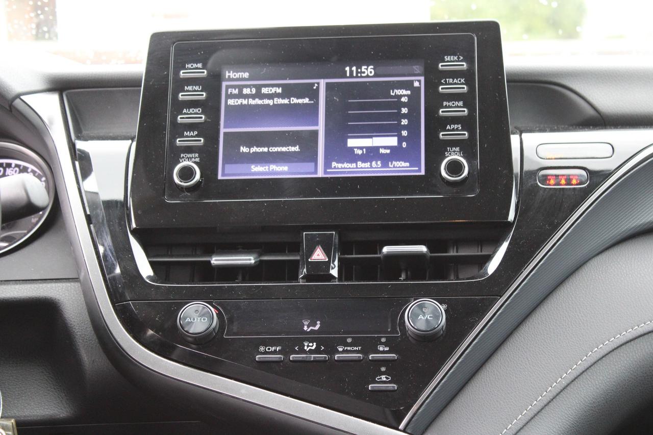 2024 Toyota Camry SE - Photo #15