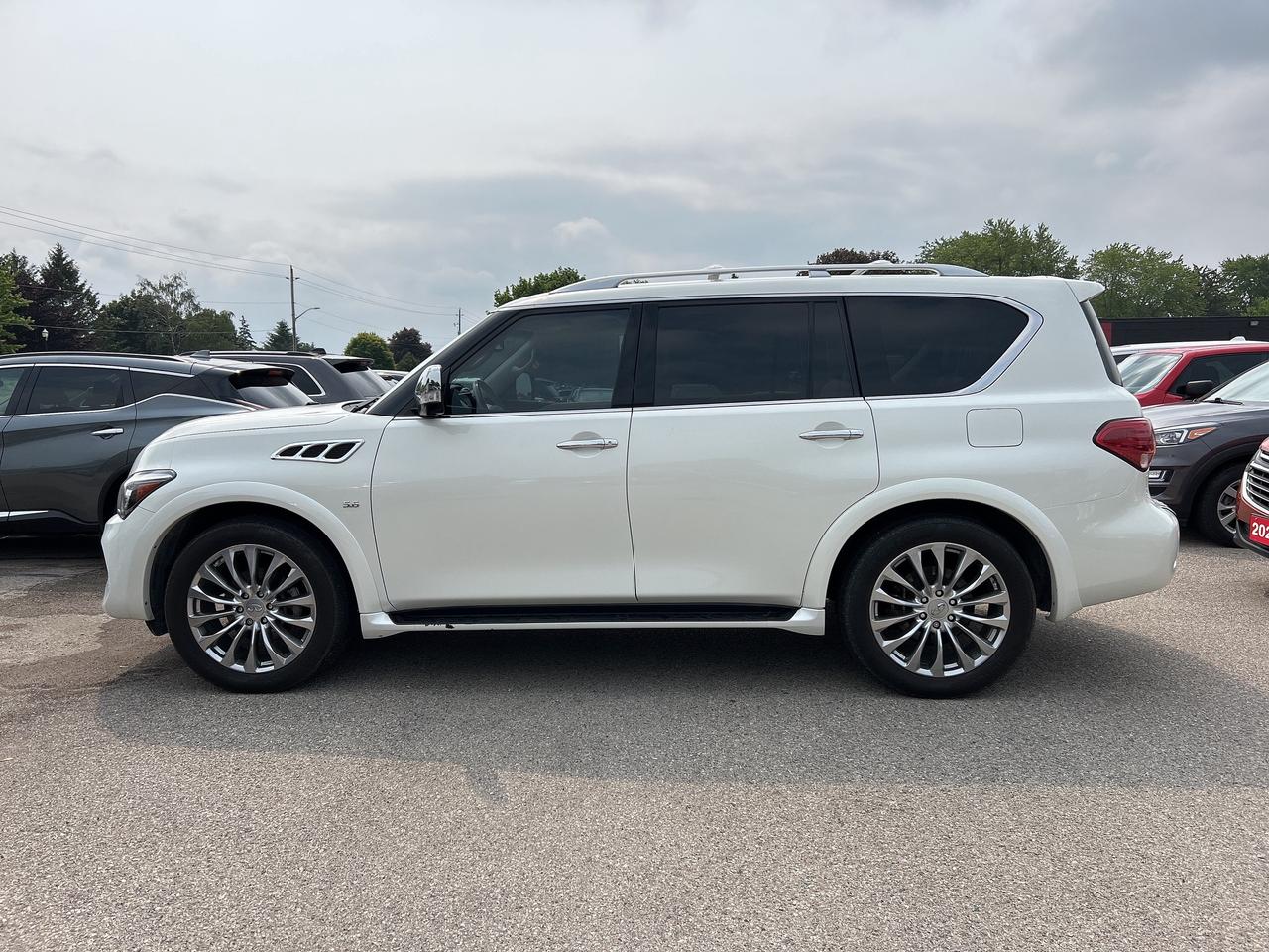 2016 Infiniti QX80 NAV, DVD, SUNROOF, HEATED / COOLED LEATHER! - Photo #9