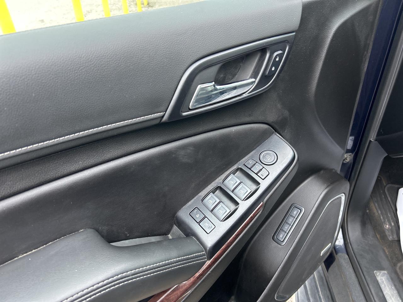 2020 GMC Yukon XL LEATHER, SUNROOF, NAV, DVD, 7 PASS, CLEAN CARFAX! - Photo #15