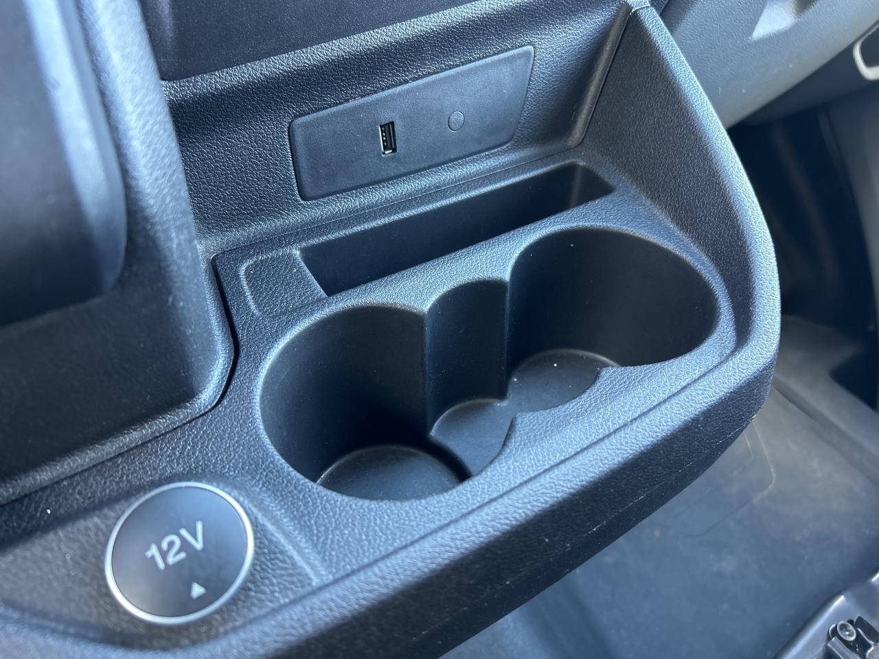 2019 Ford Transit Passenger Wagon XL, 15 PASSENGER, CLEAN CARFAX, BACKUP CAMERA! - Photo #26