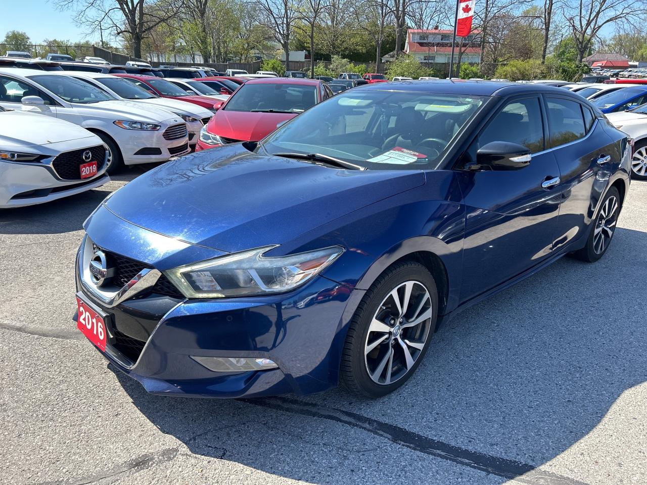 2016 Nissan Maxima SV, REMOTE START, LEATHER, BACKUP CAM, NAV! - Photo #2