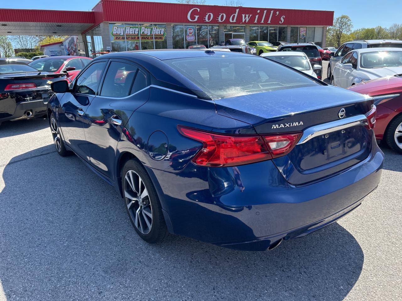 2016 Nissan Maxima SV, REMOTE START, LEATHER, BACKUP CAM, NAV! - Photo #8