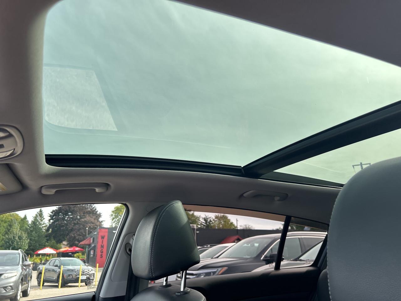 2017 Kia Sportage SX, SUNROOF, NAV, LEATHER, BACKUP CAMERA! - Photo #15