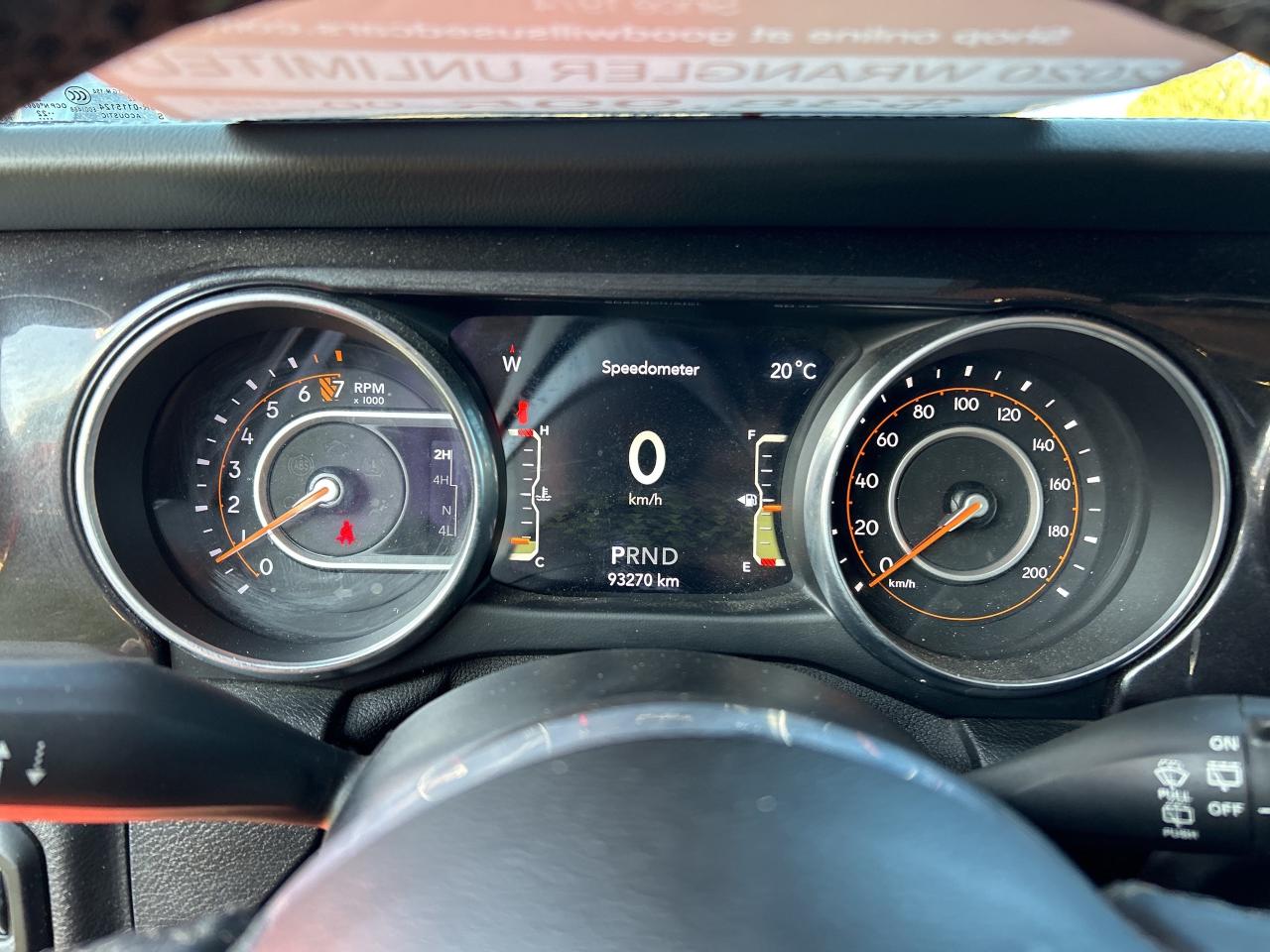 2020 Jeep Wrangler Unlimited SAHARA ALTITUDE, CLEAN CARFAX, ONE OWNER, LEATHER! - Photo #16