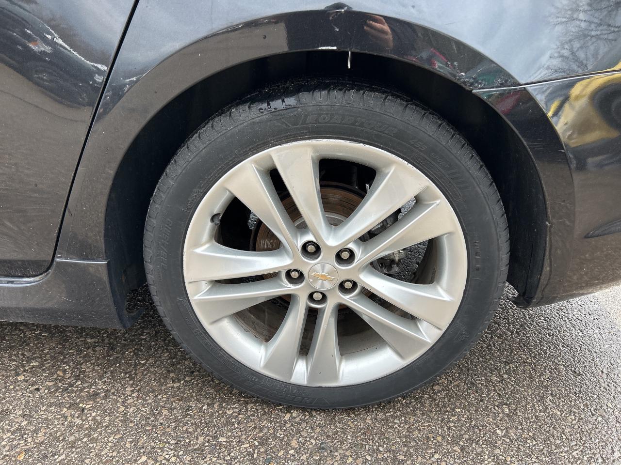 2013 Chevrolet Cruze LT, 6 SPEED MANUAL, CLEAN CARFAX, HEATED LEATHER! - Photo #10