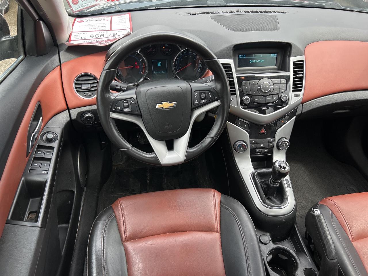 2013 Chevrolet Cruze LT, 6 SPEED MANUAL, CLEAN CARFAX, HEATED LEATHER! - Photo #13