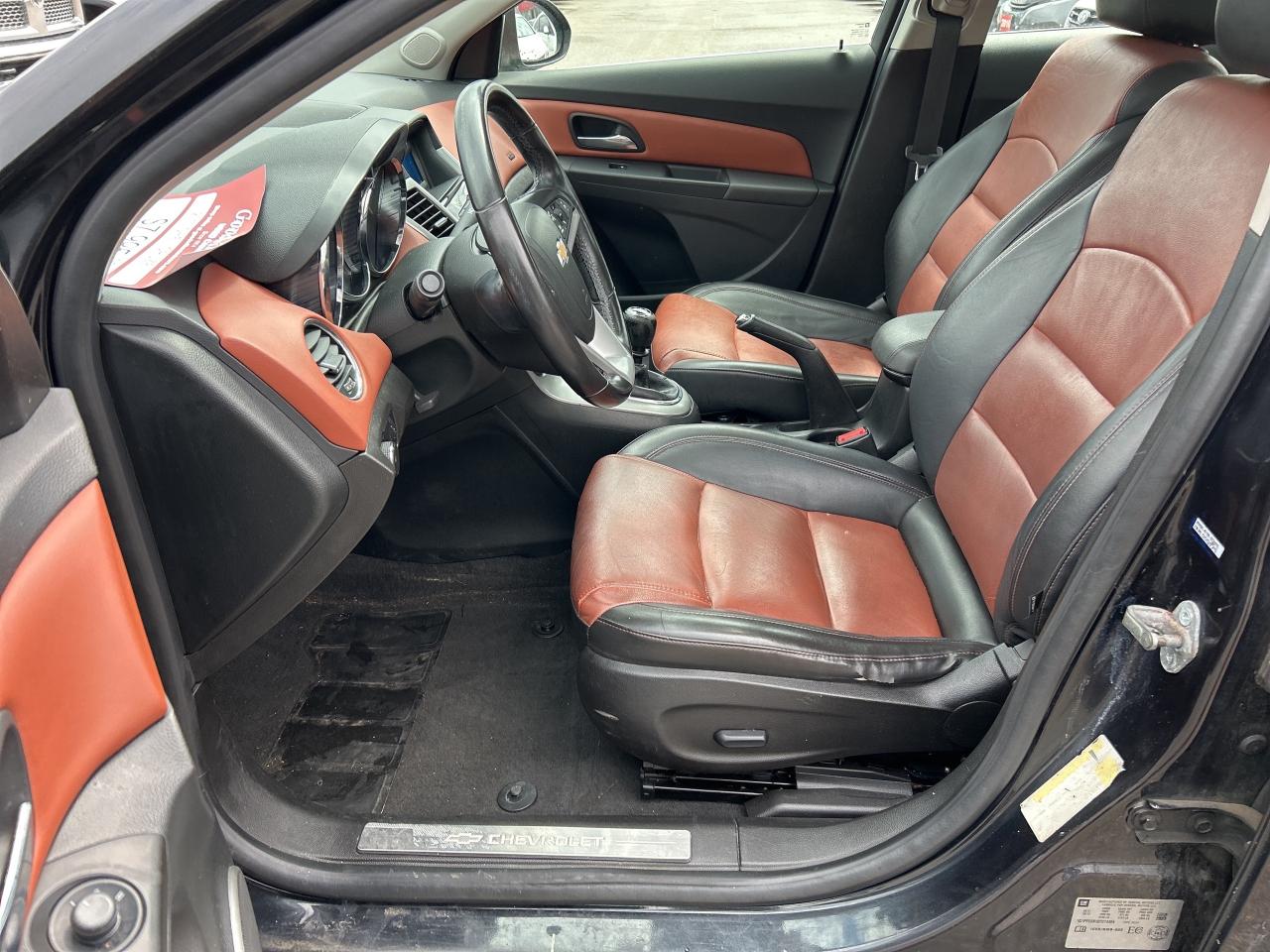 2013 Chevrolet Cruze LT, 6 SPEED MANUAL, CLEAN CARFAX, HEATED LEATHER! - Photo #15