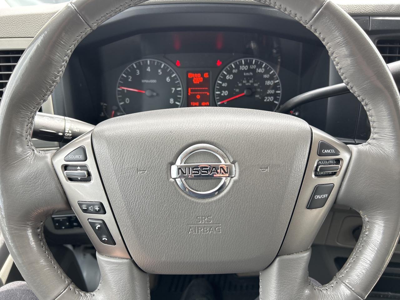 2020 Nissan NV 2500 3500 HD SL V8, 12 PASSENGER, LEATHER, BACK UP CAM! - Photo #18