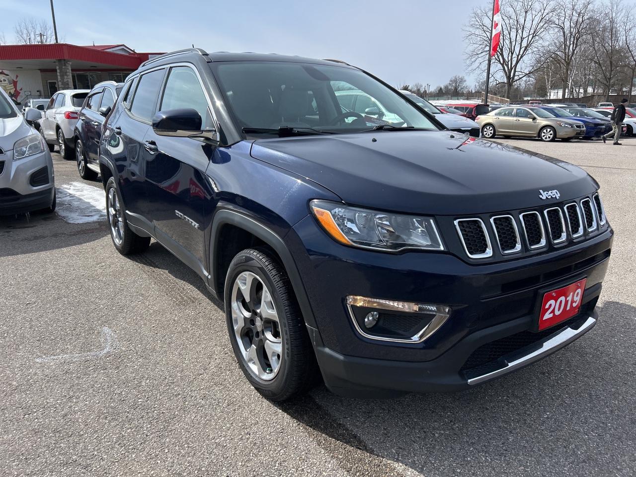 2019 Jeep Compass LIMITED, CLEAN CARFAX, REMOTE START! - Photo #4