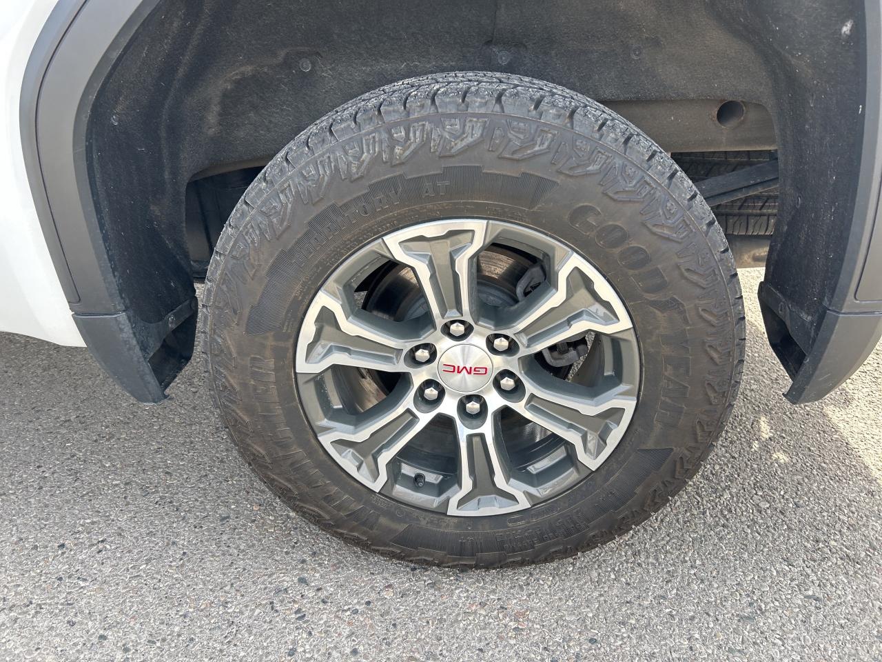 2021 GMC Sierra 1500 SLE, 3.0L DIESEL, CLEAN CARFAX, REMOTE START! - Photo #10