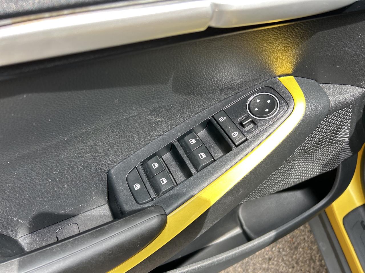 2021 Kia Seltos LX, AWD, AUTOMATIC, HEATED SEATS & WHEEL! - Photo #16