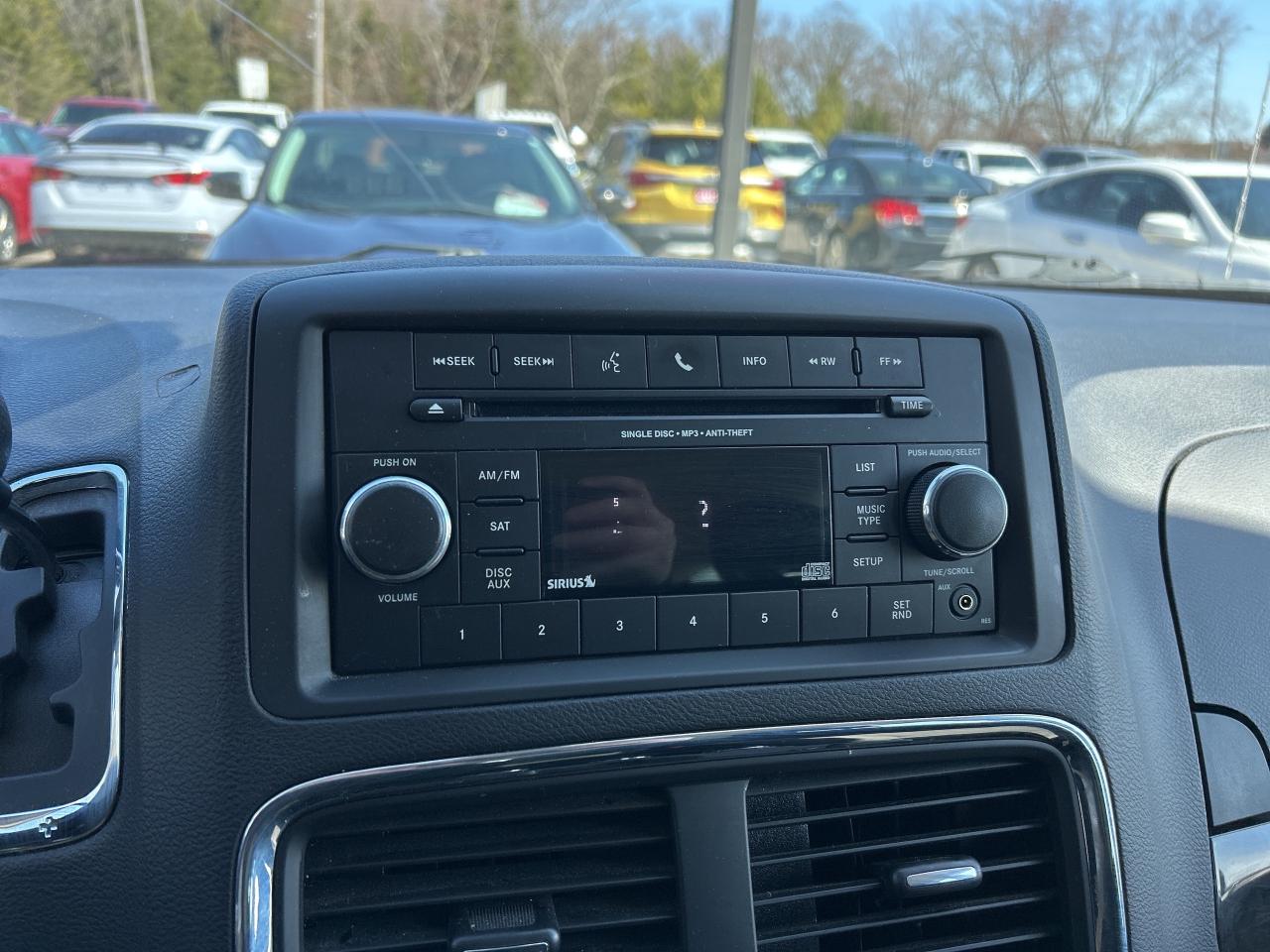 2020 Dodge Grand Caravan SE, CLEAN CARFAX, BACK UP CAMERA! - Photo #19