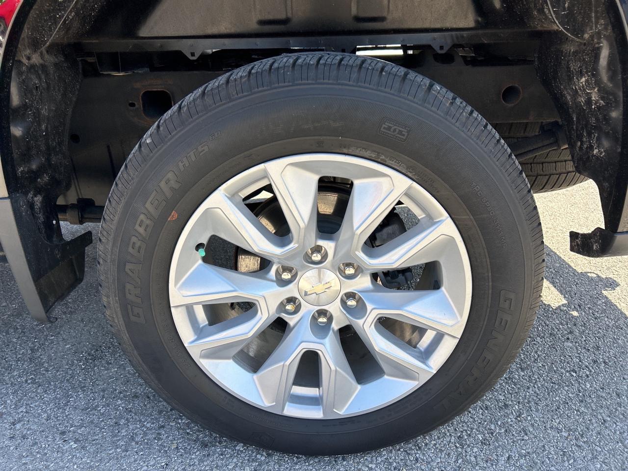 2022 Chevrolet Silverado 1500 LTD WORK TRUCK, CLEAN CARFAX, 8' BOX, 4X4! - Photo #10