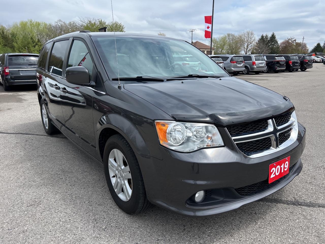 2019 Dodge Grand Caravan CREW PLUS, POWER SLIDING DOORS, REMOTE START! - Photo #4