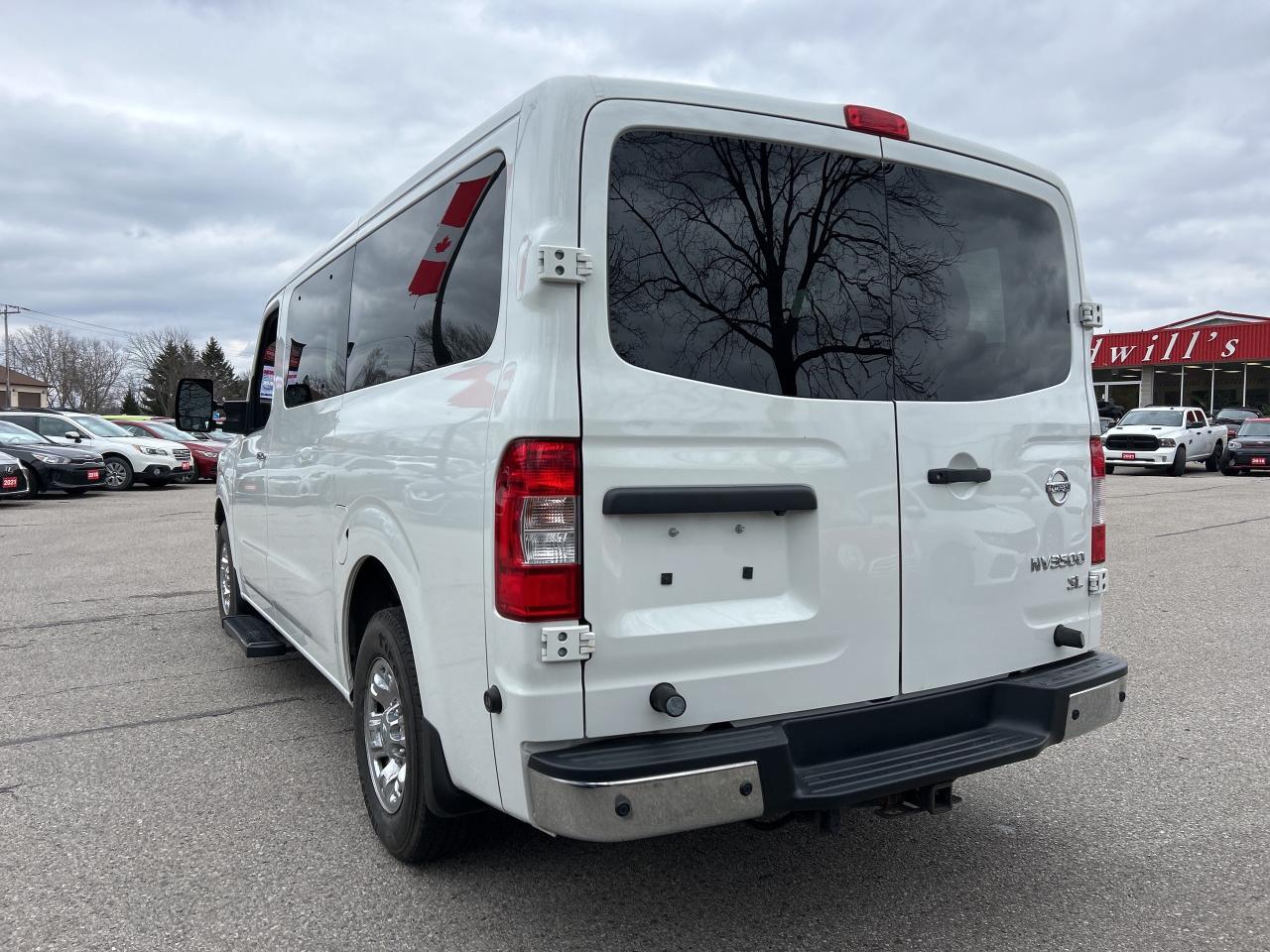 2020 Nissan NV 2500 3500 SL V8, CLEAN CARFAX, 12 PASSENGER! - Photo #7