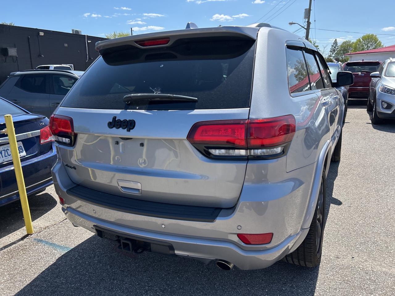 2020 Jeep Grand Cherokee ALTITUDE, SUNROOF, NAV, REMOTE START, CLEAN CARFAX - Photo #6