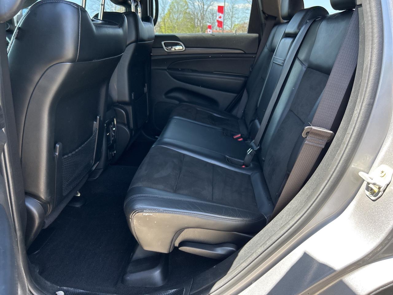 2020 Jeep Grand Cherokee ALTITUDE, SUNROOF, NAV, REMOTE START, CLEAN CARFAX - Photo #11