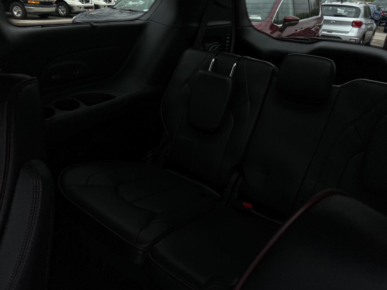 2020 Chrysler Pacifica LIMITED, REMOTE START, POWER SLIDING DOORS! - Photo #13