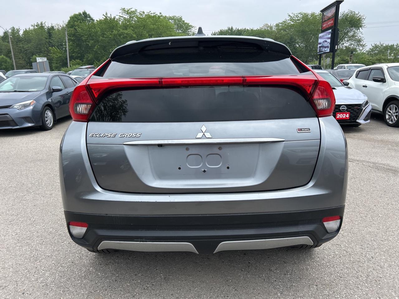 2020 Mitsubishi Eclipse Cross CLEAN CARFAX, HEATED LEATHER, SUNROOF! - Photo #7