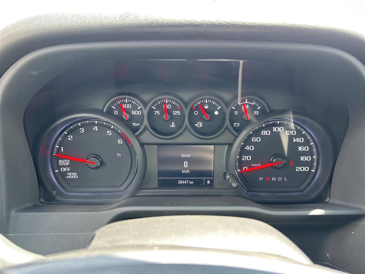 2023 Chevrolet Silverado 1500 CLEAN CARFAX, BALANCE OF FACTORY WARRANTY! - Photo #15