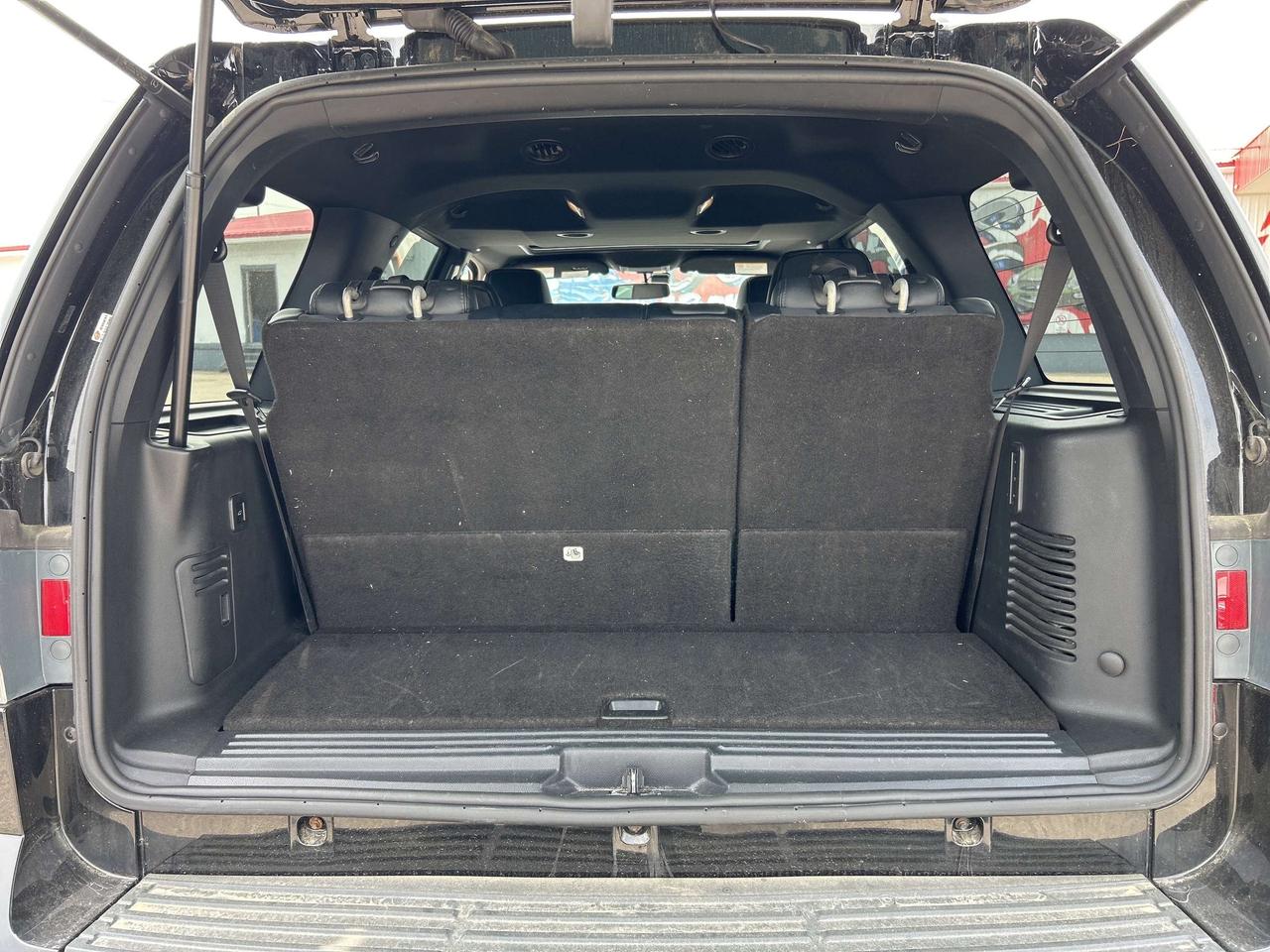 2017 Lincoln Navigator SELECT, 7 PASSENGER, REMOTE START, LEATHER! Photo