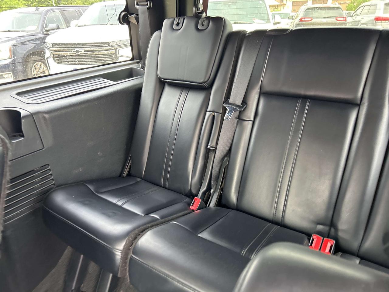 2017 Lincoln Navigator SELECT, 7 PASSENGER, REMOTE START, LEATHER! Photo