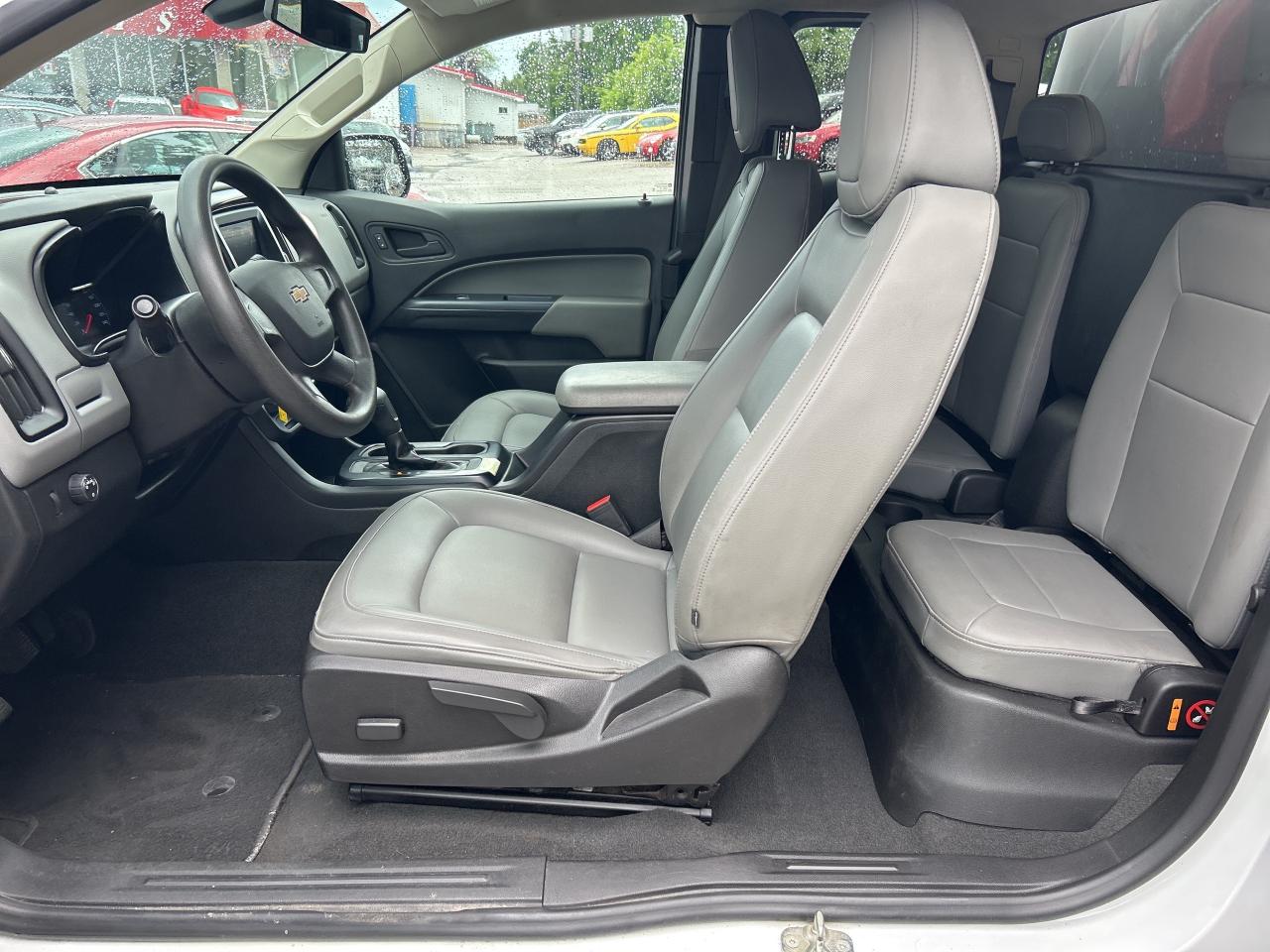 2021 Chevrolet Colorado TRADESMAN TOPPER INCLUDED, SIRIUS RADIO! - Photo #13