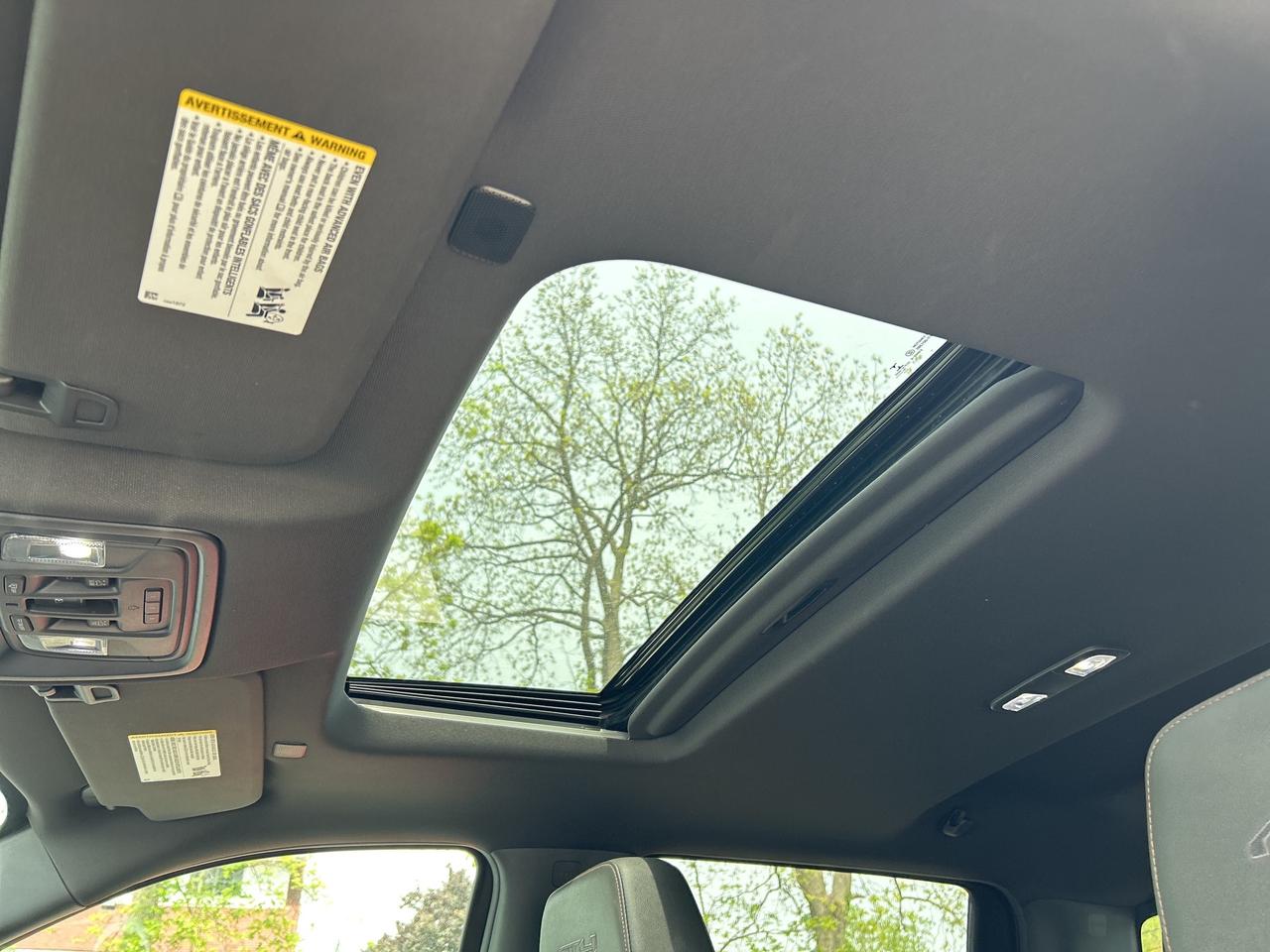 2020 GMC Sierra 1500 AT4, CLEAN CARFAX, HEATED/ COOLED LEATHER! Photo