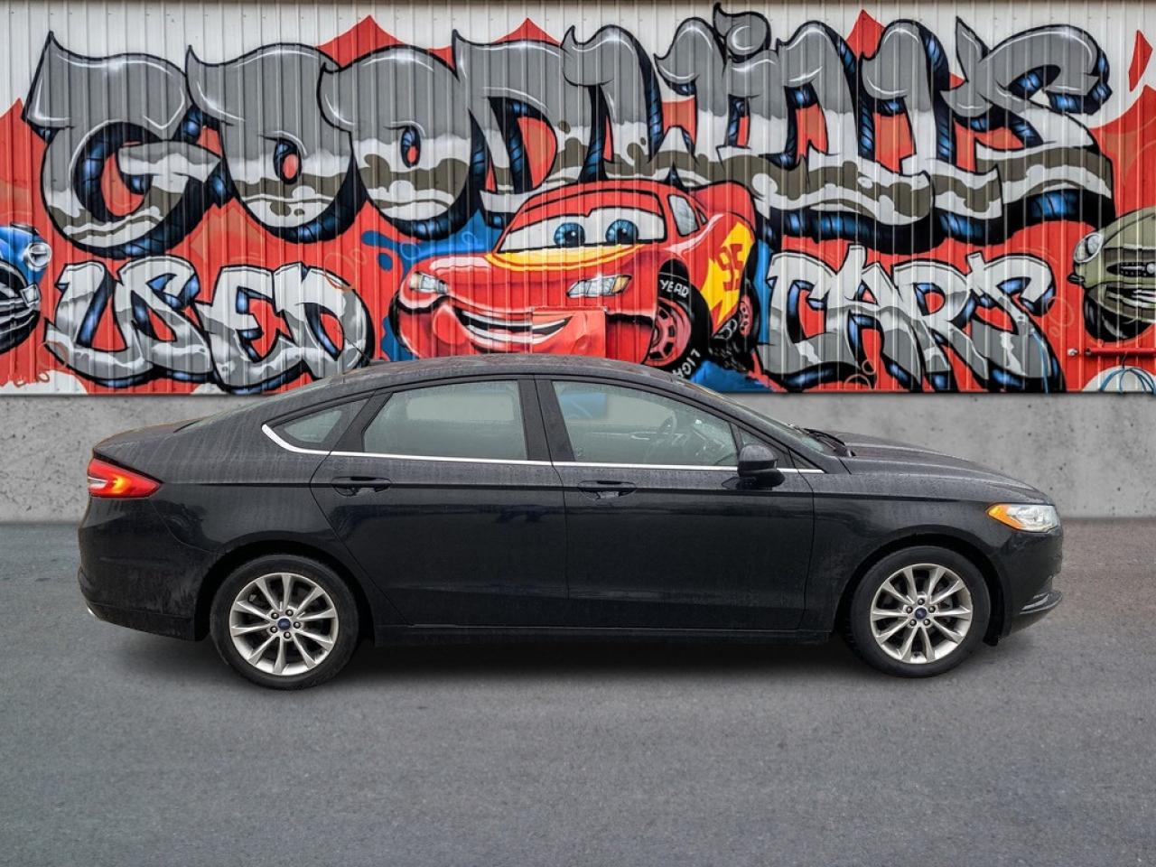Used 2017 Ford Fusion SE, CLEAN CARFAX, CLOTH SEATS, BACK UP CAMERA! for sale in London, ON