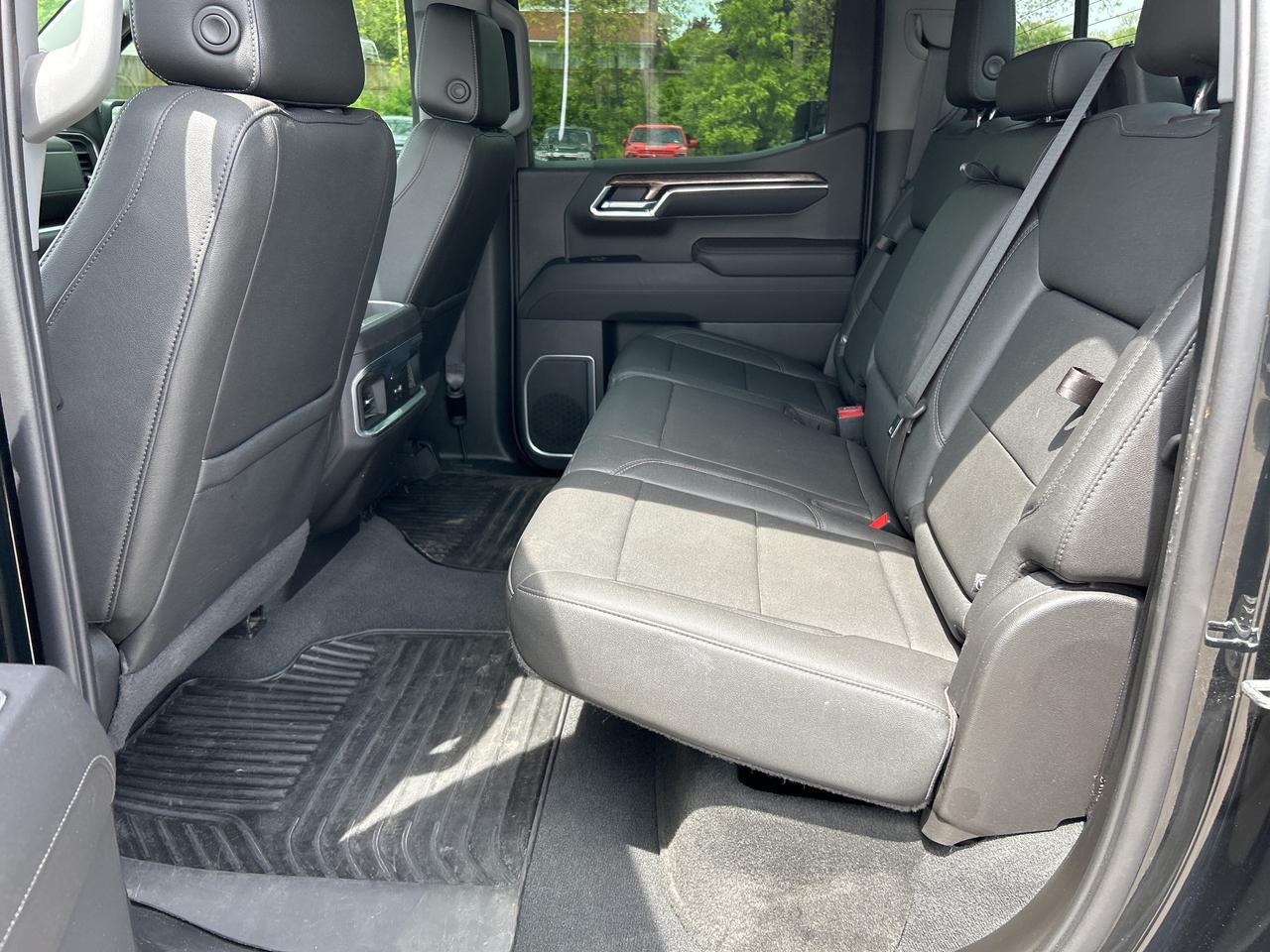 2022 GMC Sierra 1500 ELEVATION, LEATHER, CLEAN CARFAX, REMOTE START! - Photo #11