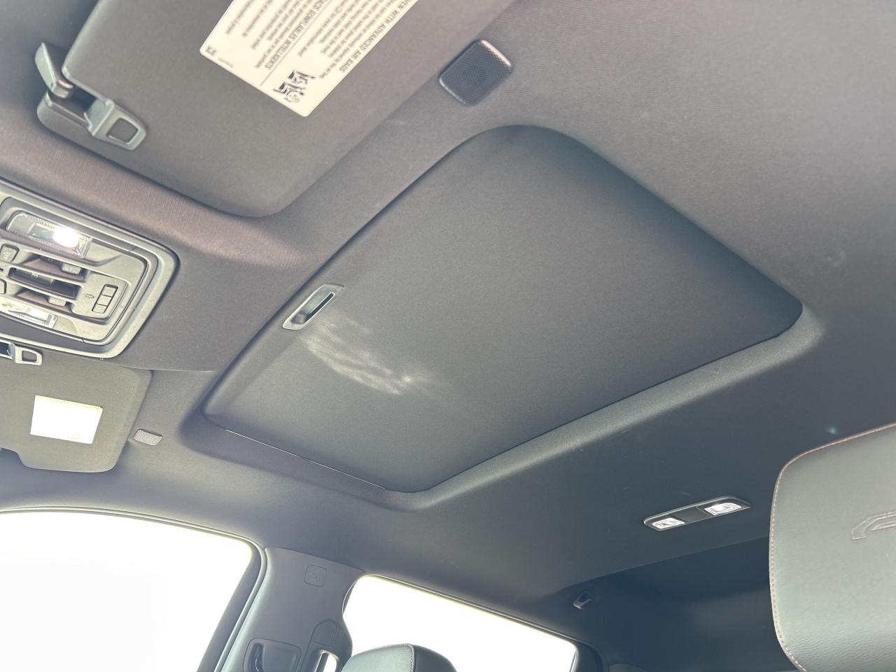 2021 GMC Sierra 1500 AT4, CLEAN CARFAX, HEATED/ COOLED LEATHER! - Photo #16