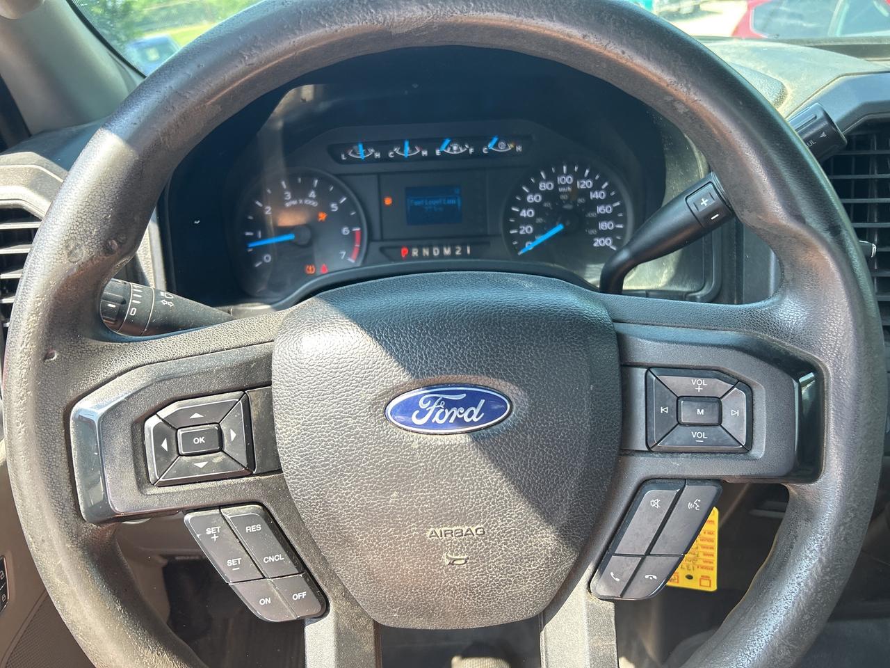 2017 Ford F-350 XL, POWER TAILGATE LIFT, AS IS, NOT SAFETIED! Photo