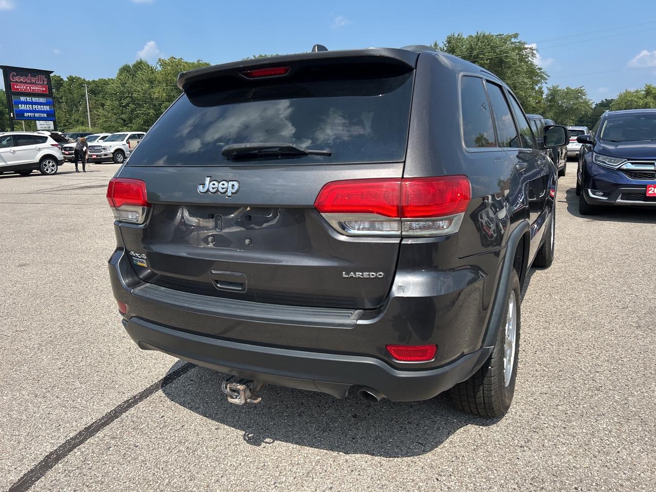 2015 Jeep Grand Cherokee LAREDO, 4X4! - Photo #6