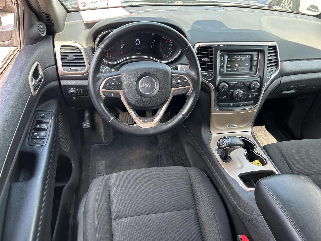 2015 Jeep Grand Cherokee LAREDO, 4X4! Photo