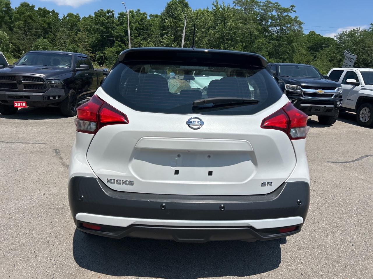 2020 Nissan Kicks SR, AUTOMATIC, HEATED SEATS, ONLY 37 000 KMS! - Photo #7