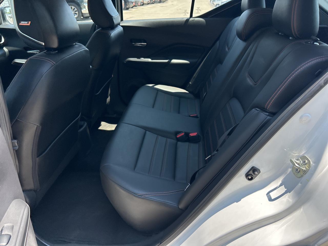 2020 Nissan Kicks SR, AUTOMATIC, HEATED SEATS, ONLY 37 000 KMS! - Photo #12