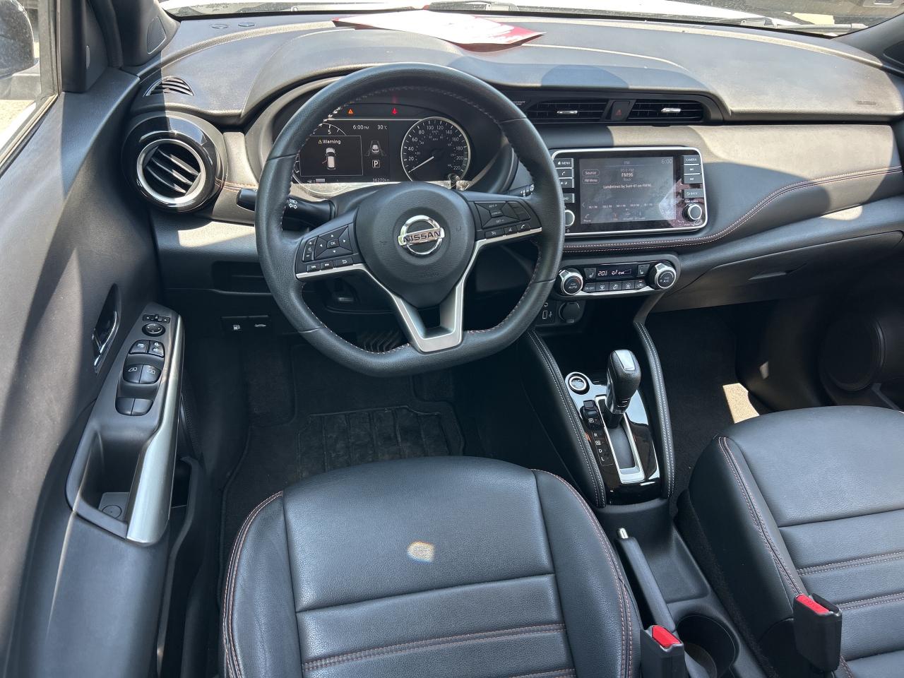 2020 Nissan Kicks SR, AUTOMATIC, HEATED SEATS, ONLY 37 000 KMS! - Photo #13