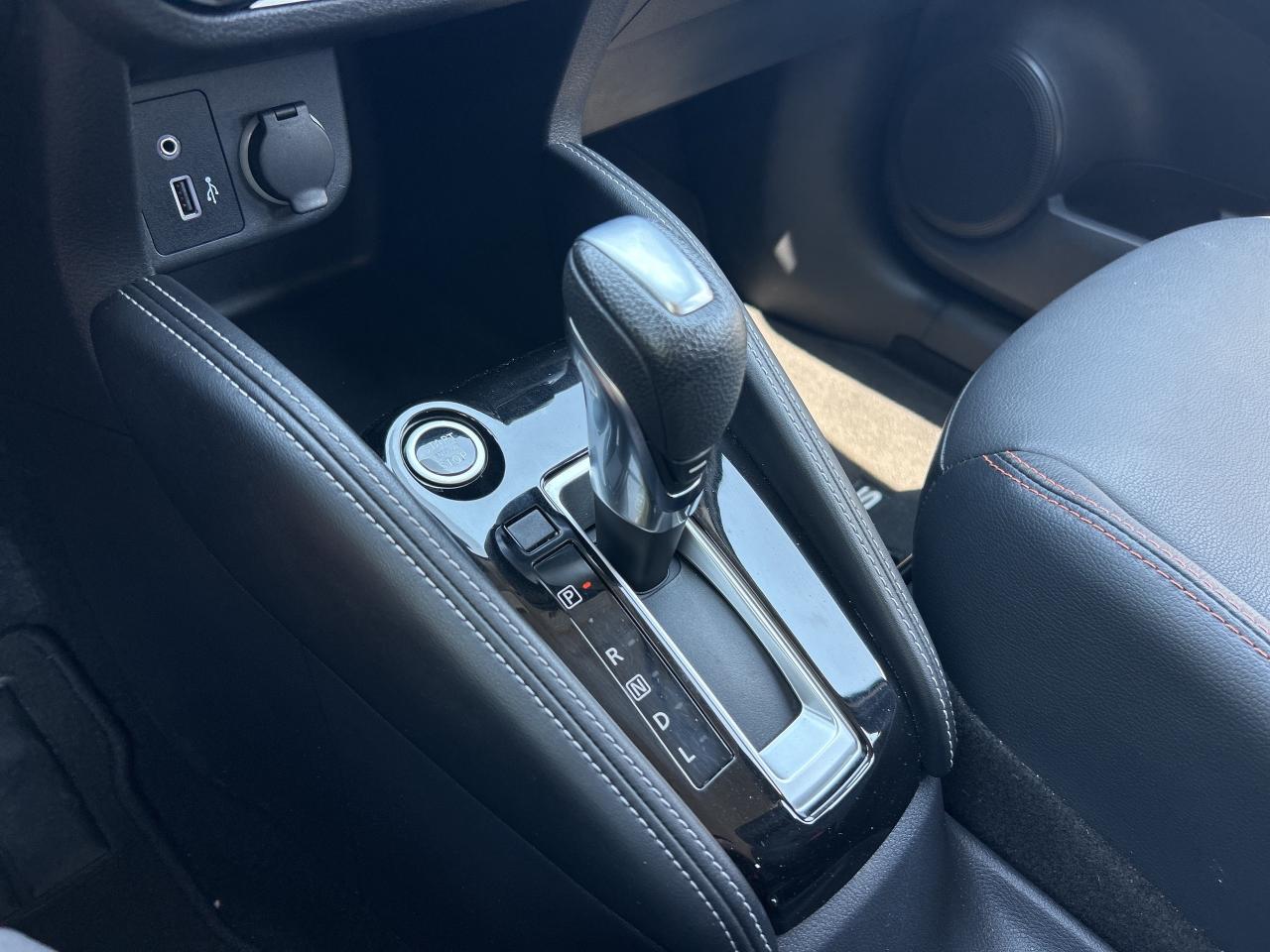 2020 Nissan Kicks SR, AUTOMATIC, HEATED SEATS, ONLY 37 000 KMS! - Photo #20