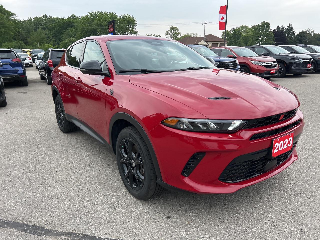 2023 Dodge Hornet GT, REMOTE START, CLEAN CARFAX, BACK UP CAMERA! - Photo #4