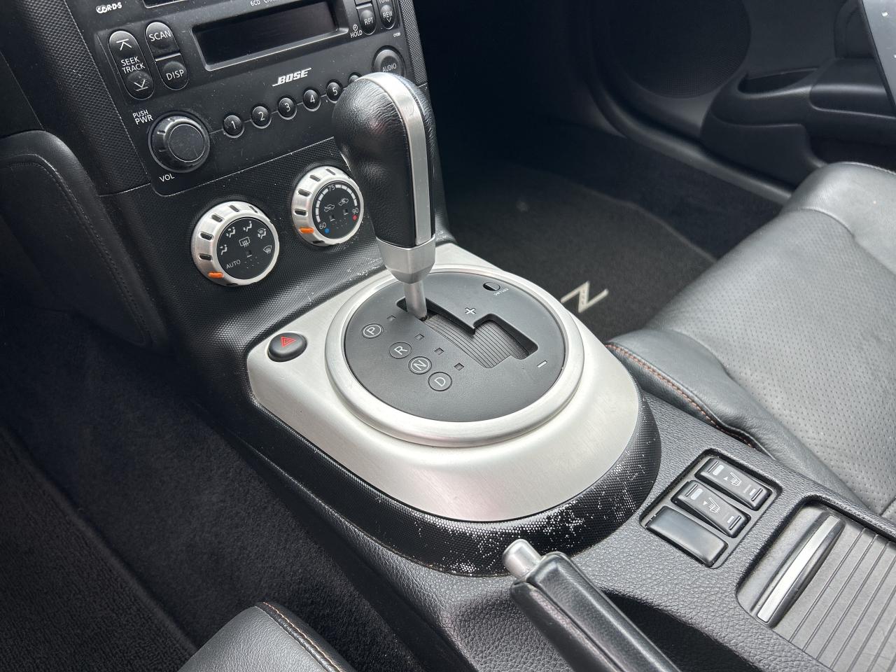 2009 Nissan 350Z COUPE CONVERTIBLE, CLEAN CARFAX, LOCAL TRADE - Photo #17