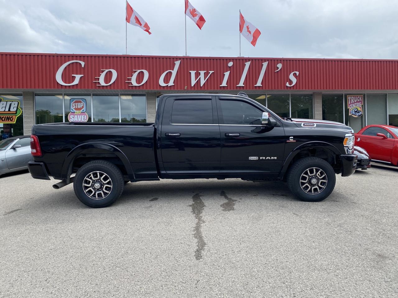 Used 2020 RAM 3500 LONGHORN, DIESEL, SUNROOF, NAV, REMOTE START! for sale in London, ON