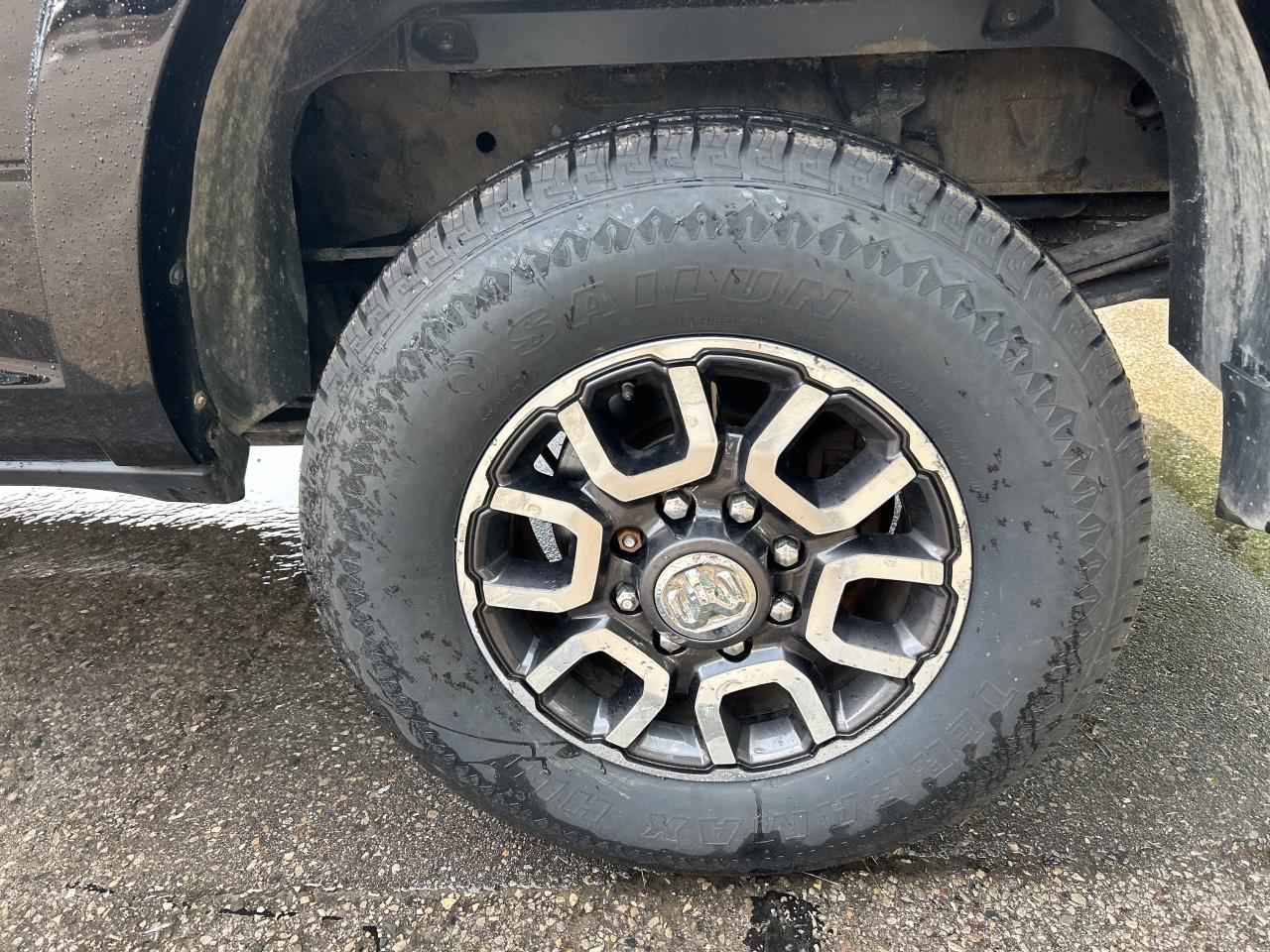 2020 RAM 3500 LONGHORN, DIESEL, SUNROOF, NAV, REMOTE START! - Photo #10