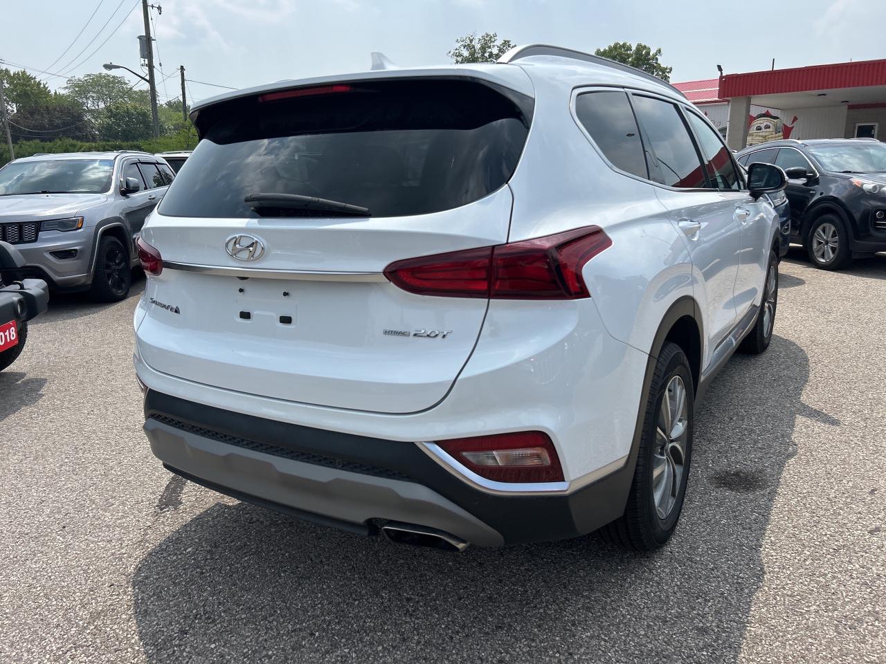 2019 Hyundai Santa Fe LUXURY, CLEAN CARFAX, HEATED/ COOLED LEATHER SEATS - Photo #6